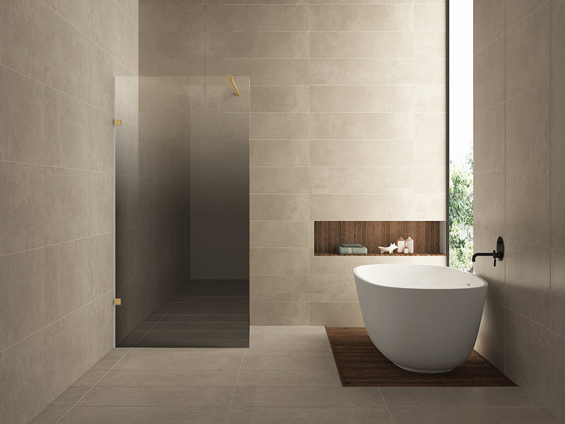 Less inloopdouche links 1200 x 2000 x 8 mm nano spiegelrook- naar helder glas/geborsteld messing