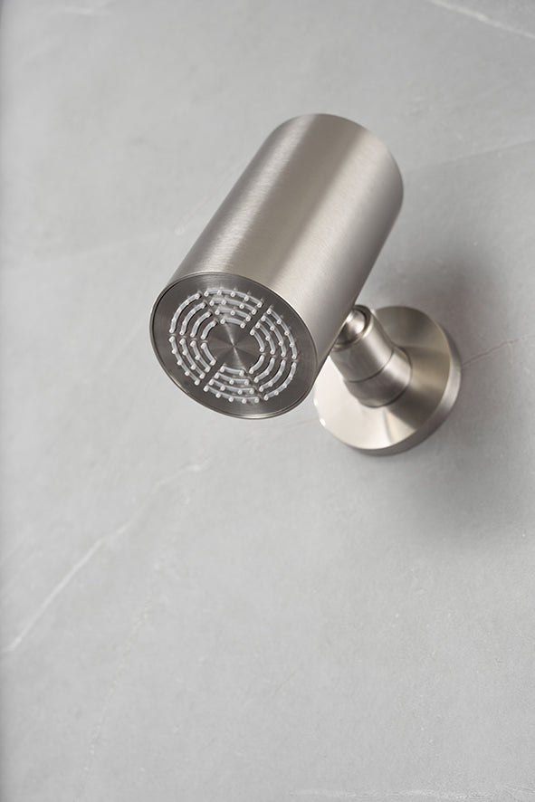 UniMatch Beam hoofddouche rond 1 stand met muurbevestiging geborsteld staal PVD