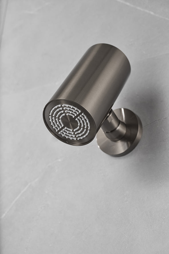 UniMatch Beam hoofddouche rond 1 stand met muurbevestiging gunmetal PVD