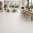 Vloertegel steenlook Vida Blanco 100 x 100 cm in ruime woonkamer met eethoek – sfeerfoto